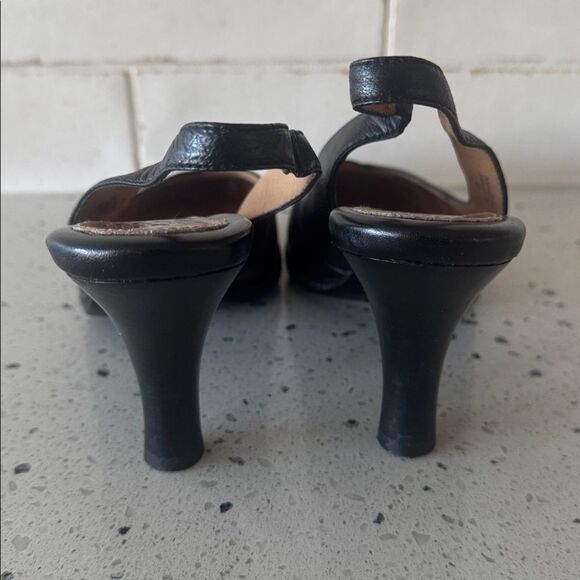 Sofft Black Leather Slingback Heels Covered Toe Comfy Shoes Women’s Size 8.5 GUC - Picture 5 of 12